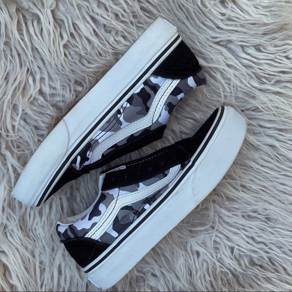 Vans Other - Vans low top sneaker black grey camo suede leather kids Sz 12.5